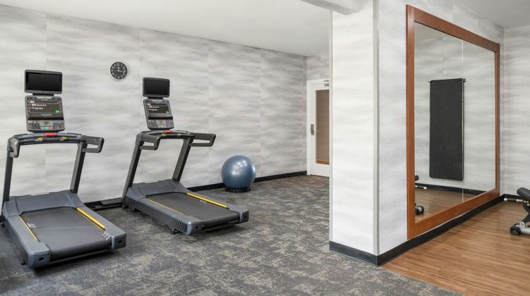 Fairfield Inn & Suites Madison West Health Club