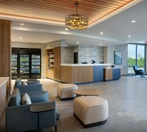 Fairfield Inn & Suites Marriott Lobby