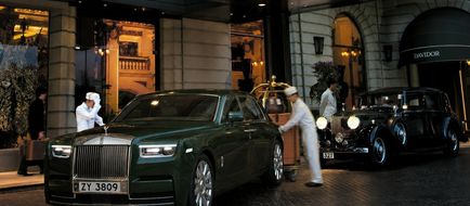 The Peninsula Hong Kong Exterior