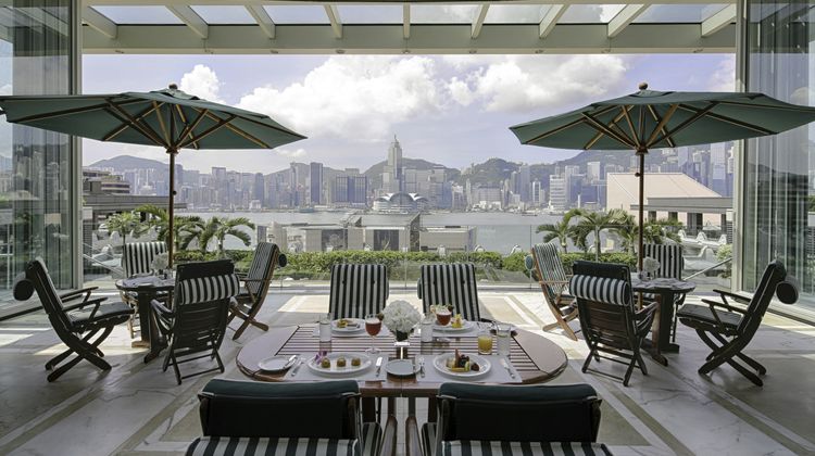 The Peninsula Hong Kong Pool
