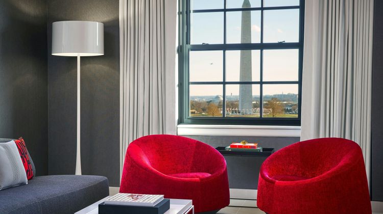 Hotel Washington Room