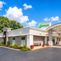 Holiday Inn South Kingston