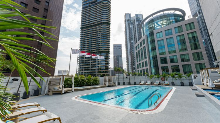 M Hotel Singapore Pool