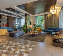 Hotel Morrison 114 Lobby
