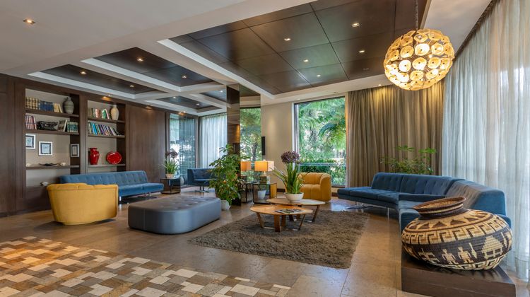 Hotel Morrison 114 Lobby