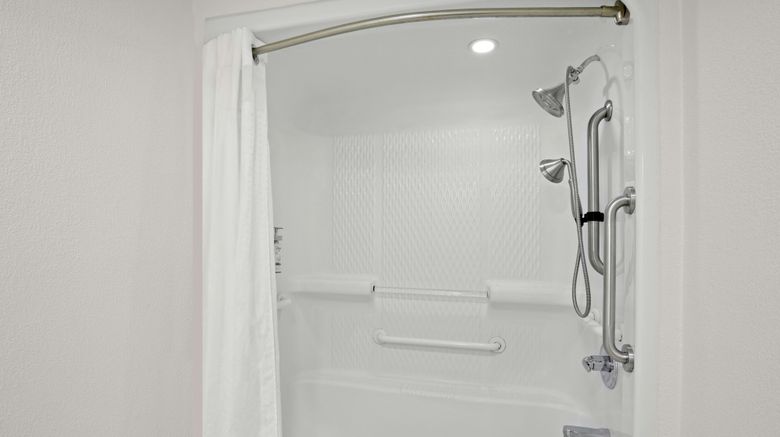 <b>Holiday Inn Express Ringgold Room</b>. Images powered by <a href="https://www.leonardoworldwide.com/" title="Leonardo Worldwide" target="_blank">Leonardo</a>.