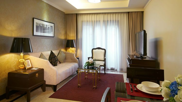 Orchard Parksuites Room