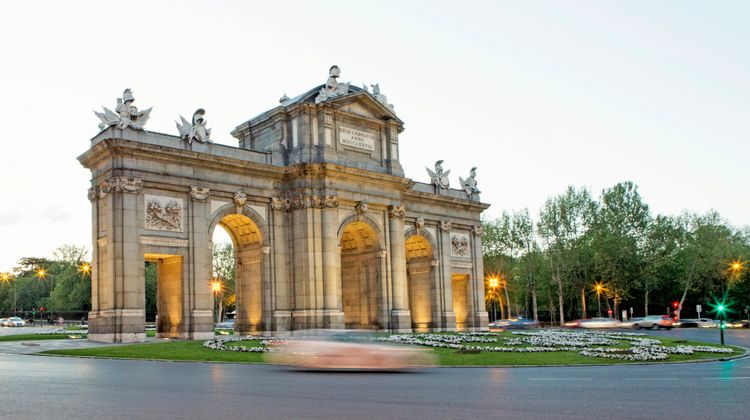 Hospes Puerta de Alcala Exterior