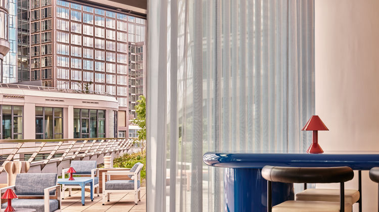 Kimpton Main Frankfurt Exterior