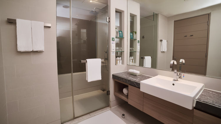 Holiday Inn Tianjin Riverside Room