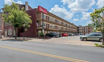 Red Roof Inn York Downtown