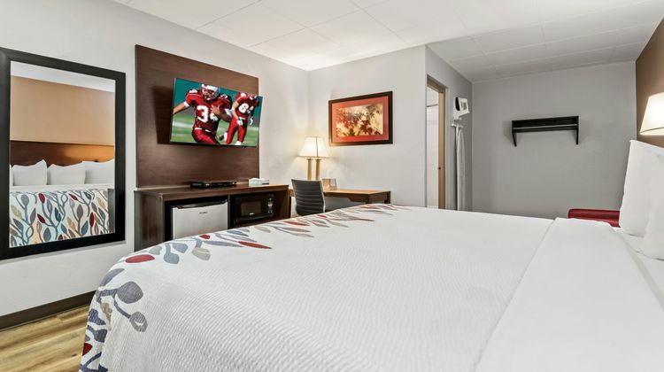 Red Roof Inn York Downtown Room
