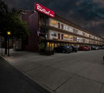 Red Roof Inn York Downtown Exterior