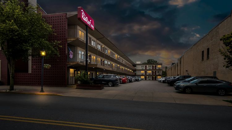 Red Roof Inn York Downtown Exterior