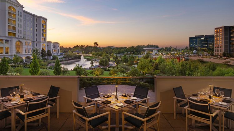 The Ballantyne, a Luxury Collection Hotel Restaurant