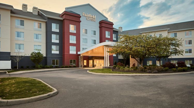 Fairfield Inn & Suites Columbus OSU Exterior