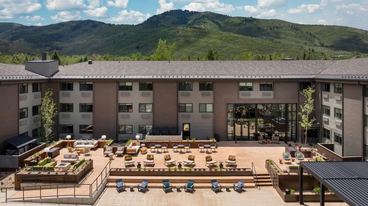 Hotel Thaynes Park City Exterior
