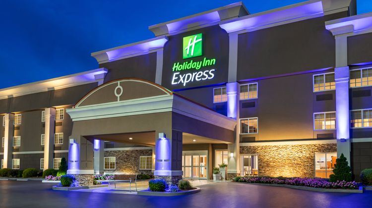 Holiday Inn Express Bowling Green Exterior
