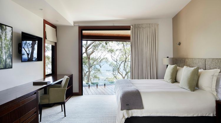 Spicers Peak Lodge Room