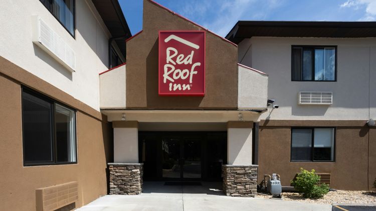 Red Roof Inn Binghamton North Exterior