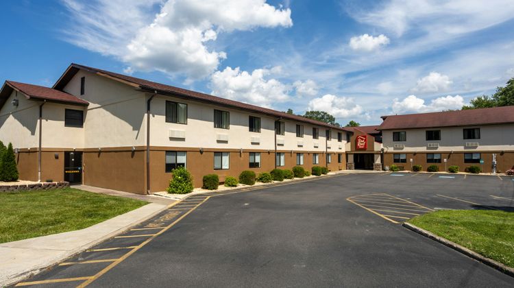 Red Roof Inn Binghamton North Exterior