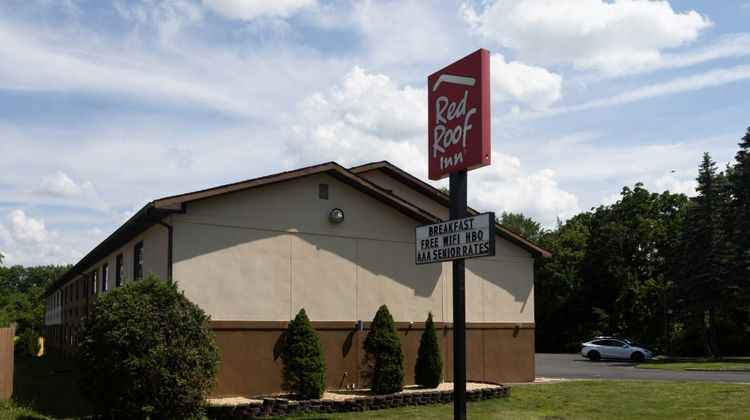 Red Roof Inn Binghamton North Exterior