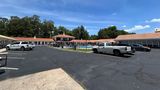 7 Gables Motel/Restaurant Exterior
