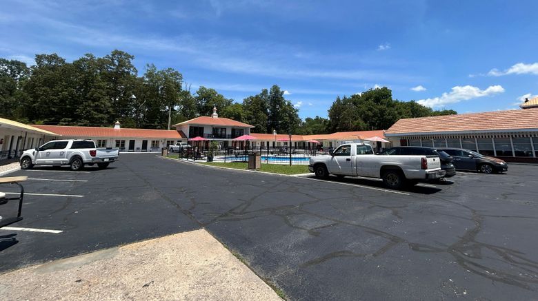 <b>7 Gables Motel/Restaurant Exterior</b>. Images powered by <a href="https://www.leonardoworldwide.com/" title="Leonardo Worldwide" target="_blank">Leonardo</a>.