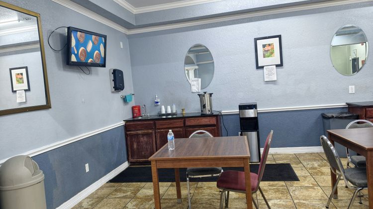 Studio 7 Harker Heights Lobby