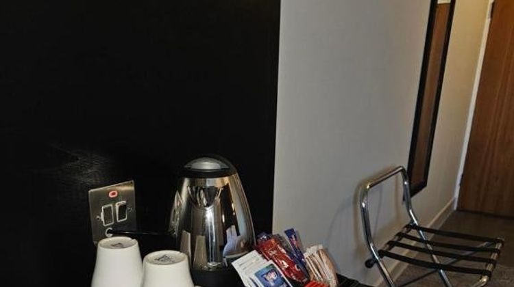 Wigan Oak Hotel Room