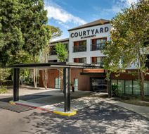 Courtyard by Marriott Stockton Exterior
