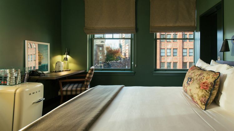 Palihotel Seattle Room