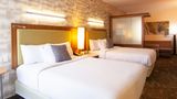 SpringHill Suites Wenatchee Suite
