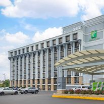 Holiday Inn St. Louis Airport West