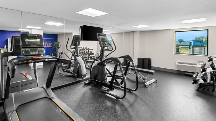 Holiday Inn Express & Sts W Catonsville Health Club