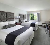 Maple Tree Inn Room