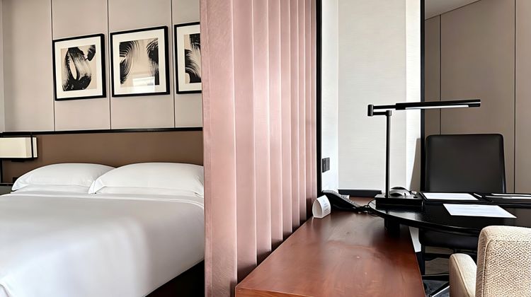 InterContinental Shanghai NECC Suite