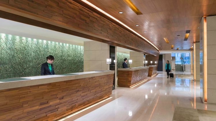 Marco Polo Hongkong Hotel Lobby