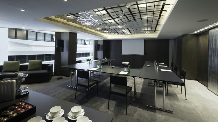 Gateway Hotel Meeting