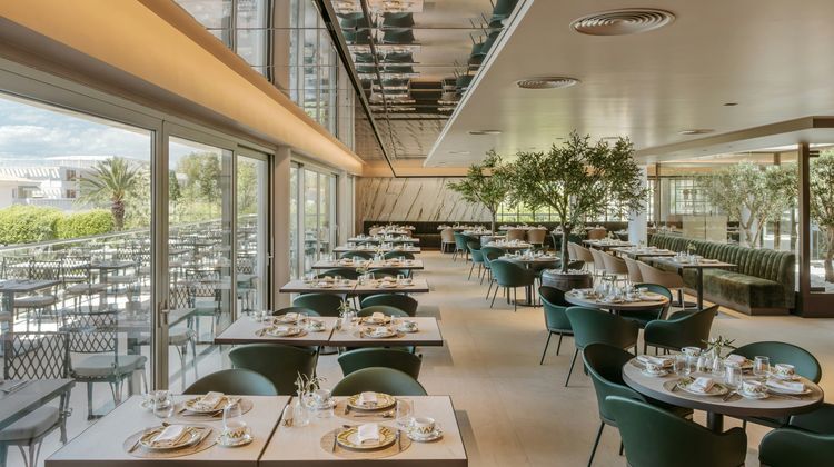 Divani Apollon Palace & Spa Restaurant