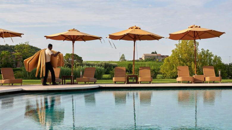 <b>Villa Cordevigo Wine Relais Pool</b>. Images powered by <a href="https://www.leonardoworldwide.com/" title="Leonardo Worldwide" target="_blank">Leonardo</a>.