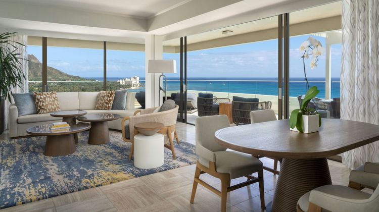 Moana Surfrider, a Westin Resort & Spa Suite