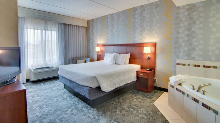 Courtyard by Marriott Rochester/St Mary Pool