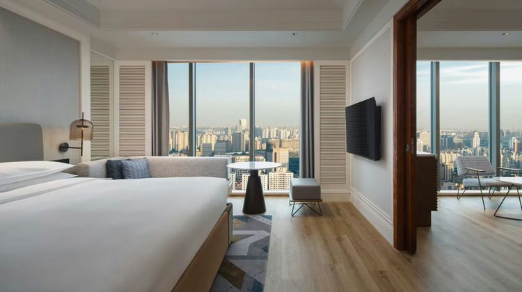 Sheraton Shanghai Pudong Riverside Suite