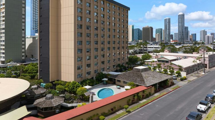 Pagoda Hotel Exterior