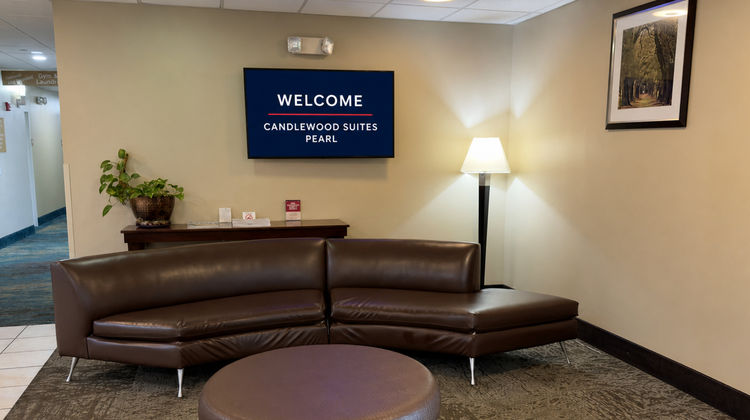 Candlewood Suites Pearl Exterior