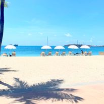 Holland House Beach Hotel