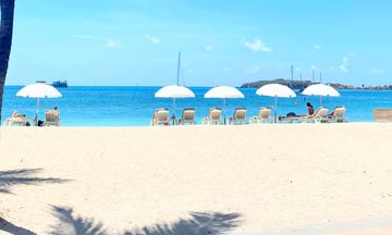 Holland House Beach Hotel
