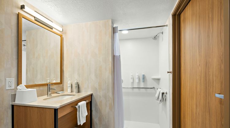 Hampton Inn San Simeon Cambria Room