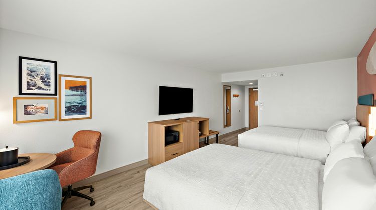 Hampton Inn San Simeon Cambria Room